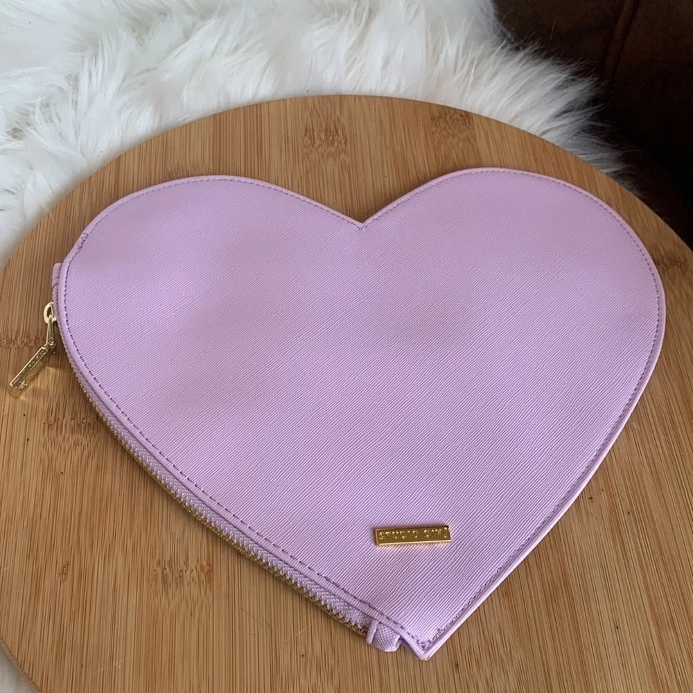 Studio DIY | Can’t Clutch This Heart Candy Pizza No Keychain Clutch NWOT